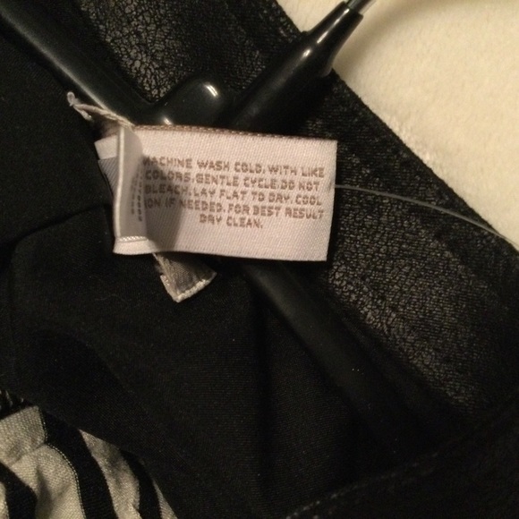 NWT Chicos Jacket with Faux Leather Trim. Size L - Picture 8 of 10